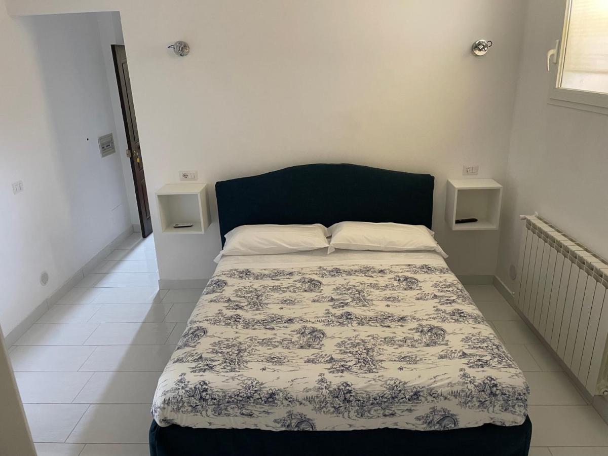 Crocelle Room Равело Екстериор снимка