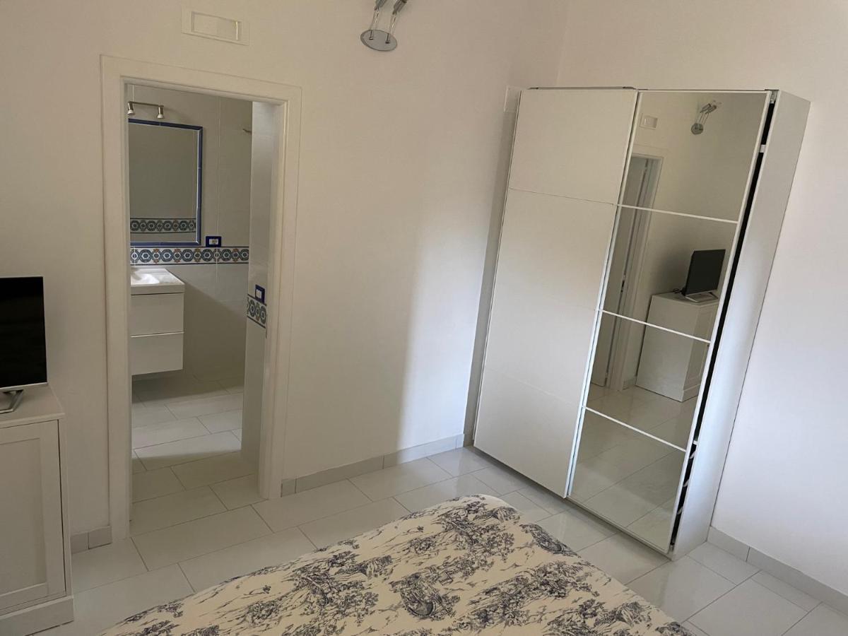 Crocelle Room Равело Екстериор снимка